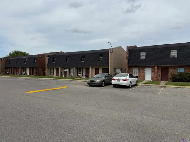 $1,290,000 | 750 Hospital Road, New Roads, LA 70760