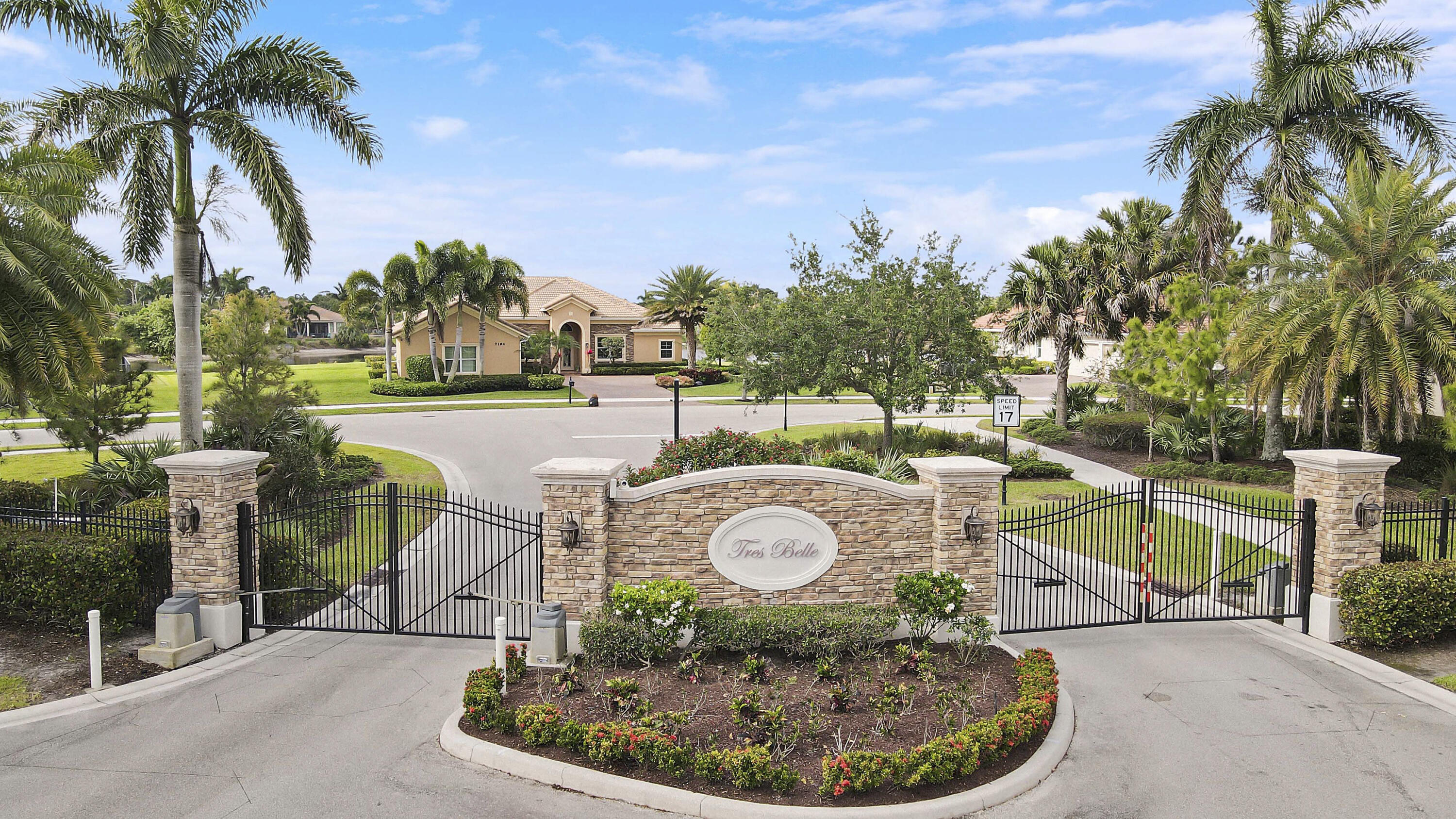 6798 Southeast Pierre Circle Stuart, FL 34997 - Photo 19 of 62 front entrance