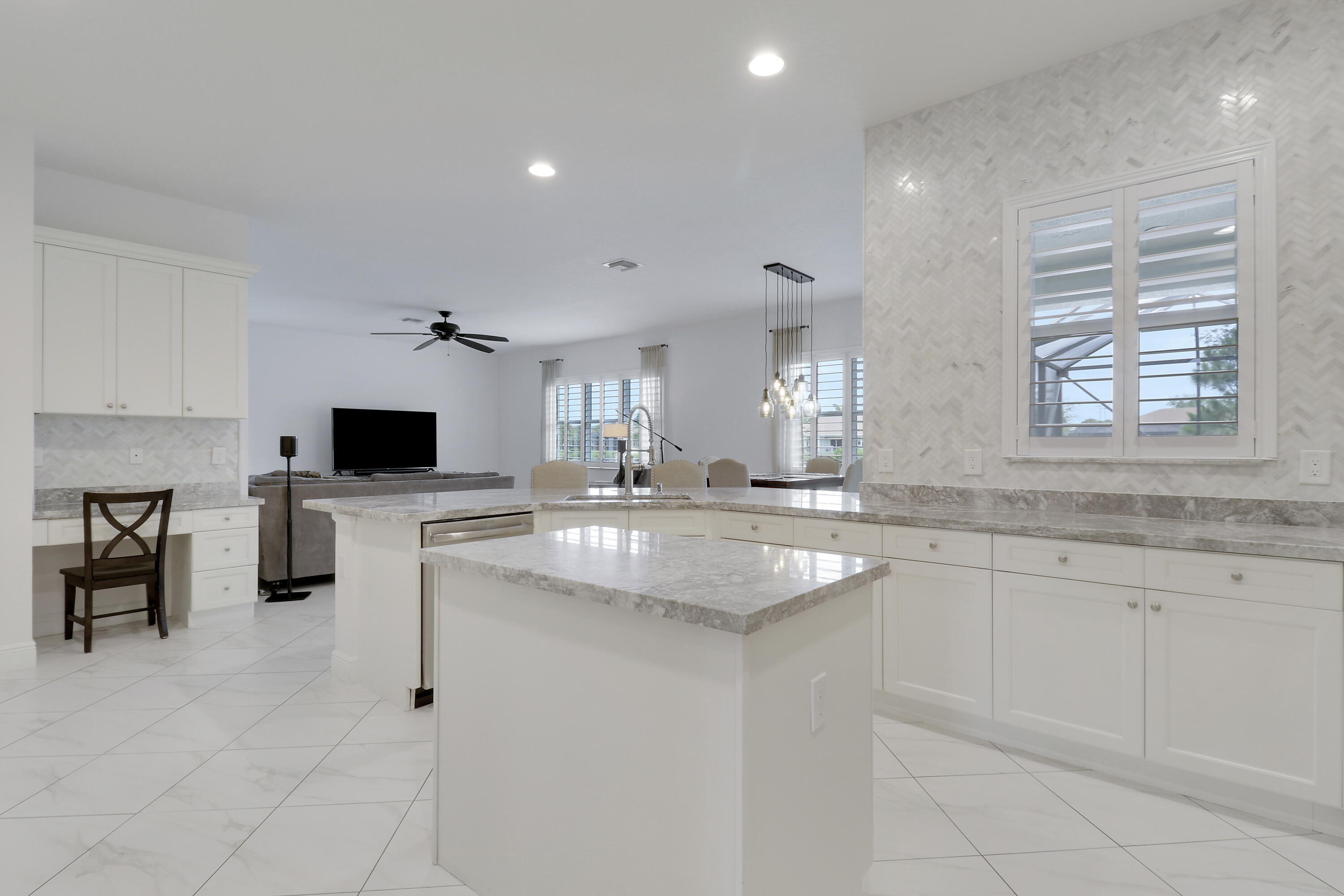 6798 Southeast Pierre Circle Stuart, FL 34997 - Photo 23 of 62 House-24