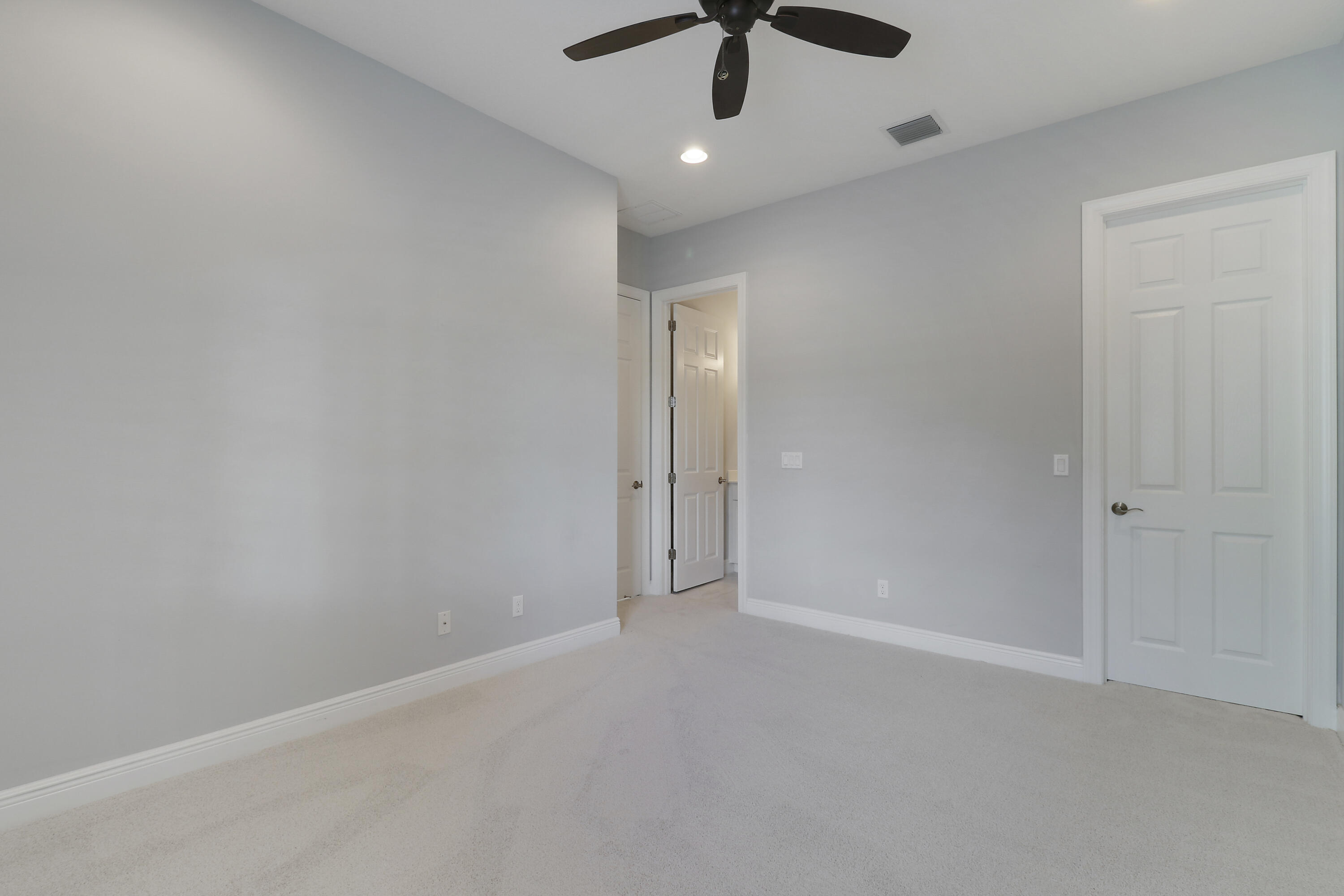 6798 Southeast Pierre Circle Stuart, FL 34997 - Photo 36 of 62 House-9