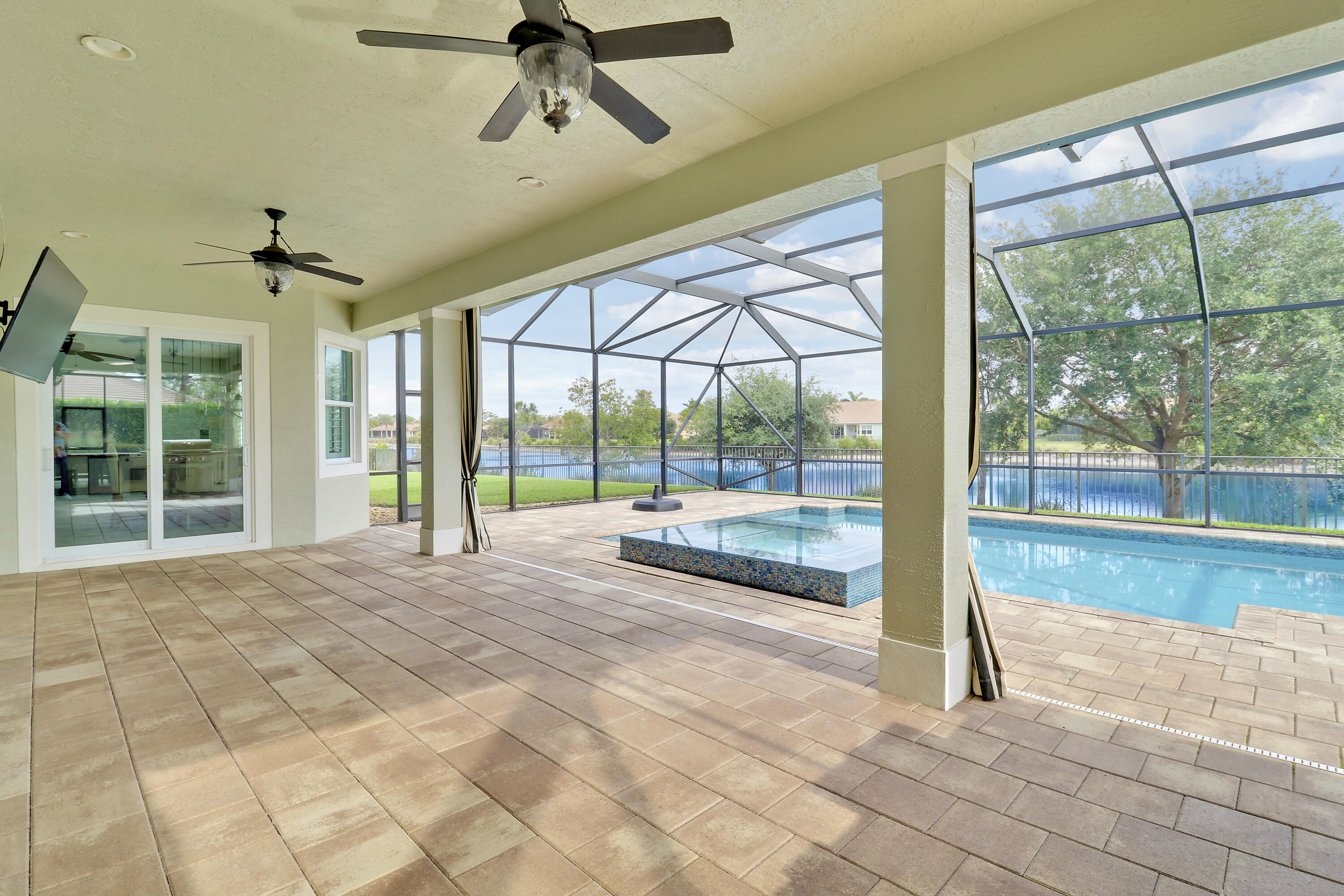 6798 Southeast Pierre Circle Stuart, FL 34997 - Photo 52 of 62 House-35