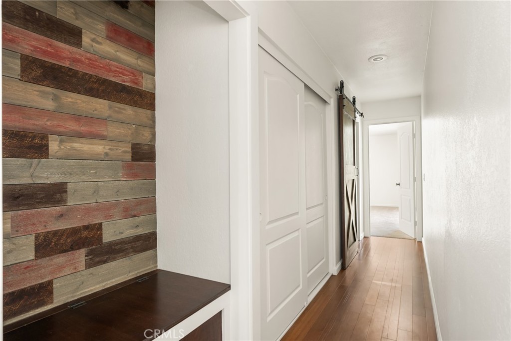 16481 Valle Vista Way Riverside, CA 92506 - Photo 26 of 73