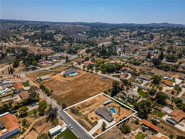 $889,900 | 16481 Valle Vista Way, Riverside, CA 92506