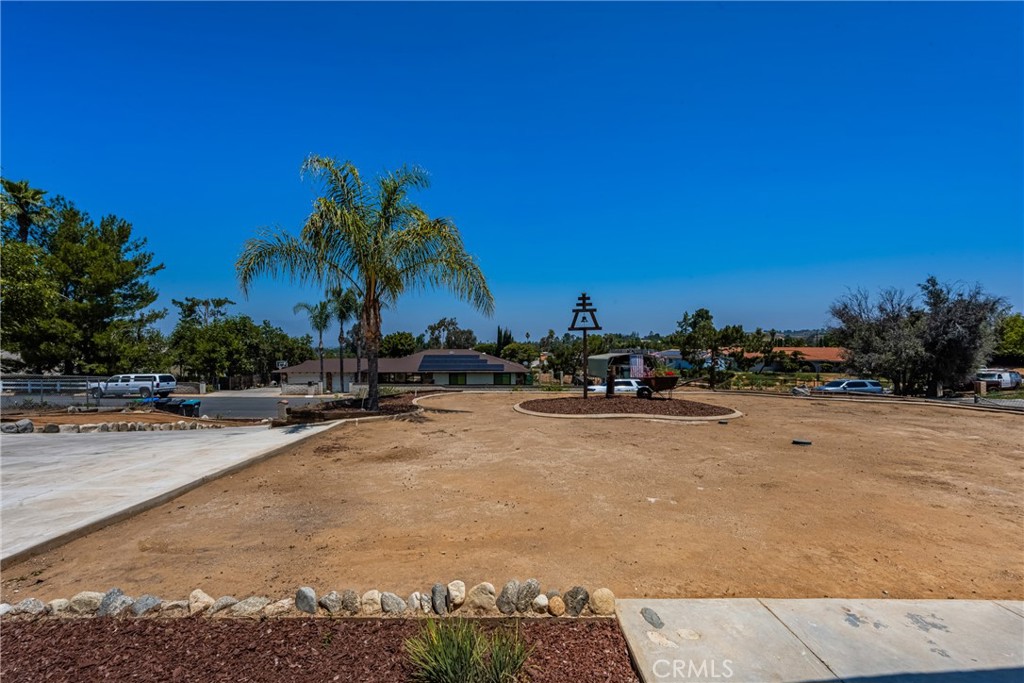 16481 Valle Vista Way Riverside, CA 92506 - Photo 71 of 73