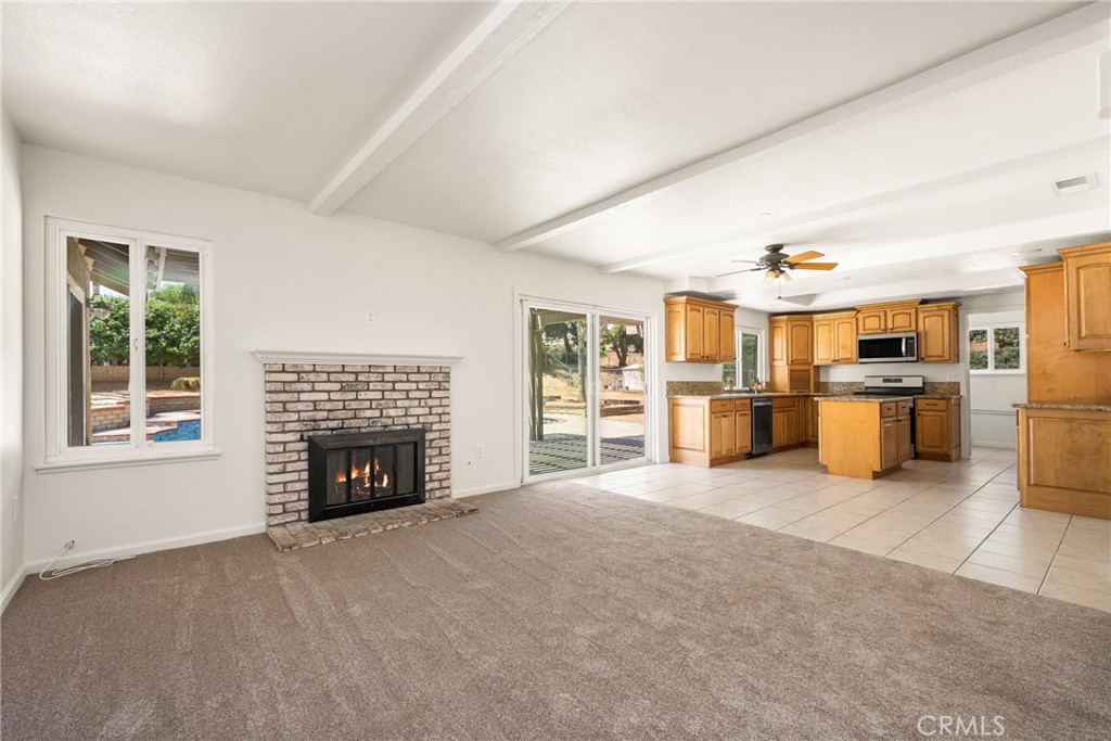 16481 Valle Vista Way Riverside, CA 92506 - Photo 10 of 73