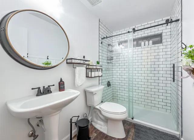 $849,900 | Undisclosed Address, Chattahoochee, FL 32324