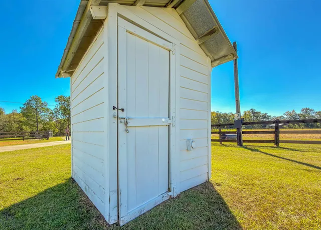 $849,900 | Undisclosed Address, Chattahoochee, FL 32324