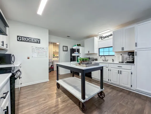 $849,900 | Undisclosed Address, Chattahoochee, FL 32324