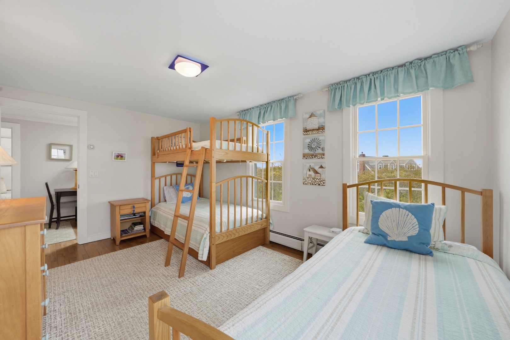 4 Flintlock Road Nantucket, MA 02554 - Photo 33 of 62 guest bedroom 2