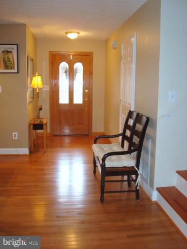 4580 Wilkerson Road Brandywine, MD 20613 - Photo 9 of 26 Entrance / Foyer