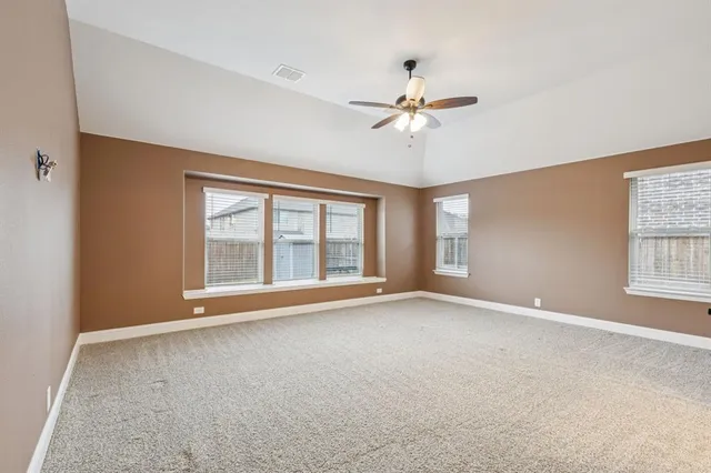 $2,450 | 300 Navo Road, Little Elm, TX 75068