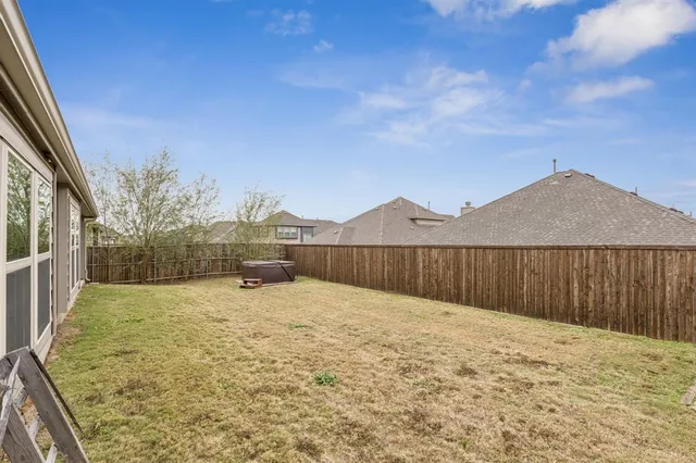 $2,450 | 300 Navo Road, Little Elm, TX 75068