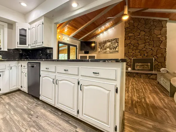 $599,000 | 8641 Redbank Road, Redding, CA 96001