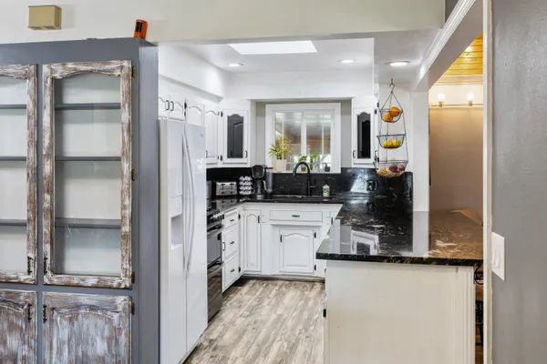 $599,000 | 8641 Redbank Road, Redding, CA 96001