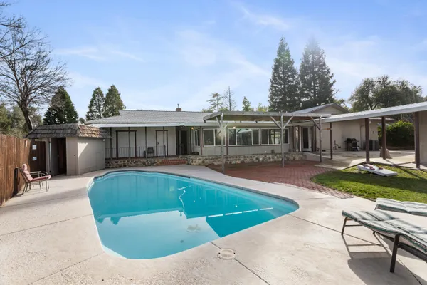 $599,000 | 8641 Redbank Road, Redding, CA 96001