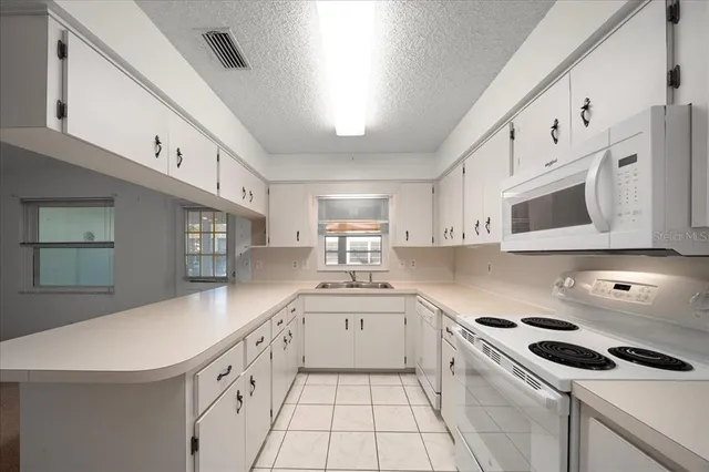 $169,500 | 8431 Southwest 93rd Place, Unit A, Ocala, FL 34481