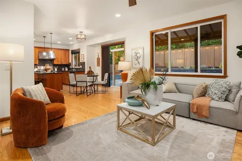 $1,297,000 | 4727 245th Lane Southeast, Sammamish, WA 98029