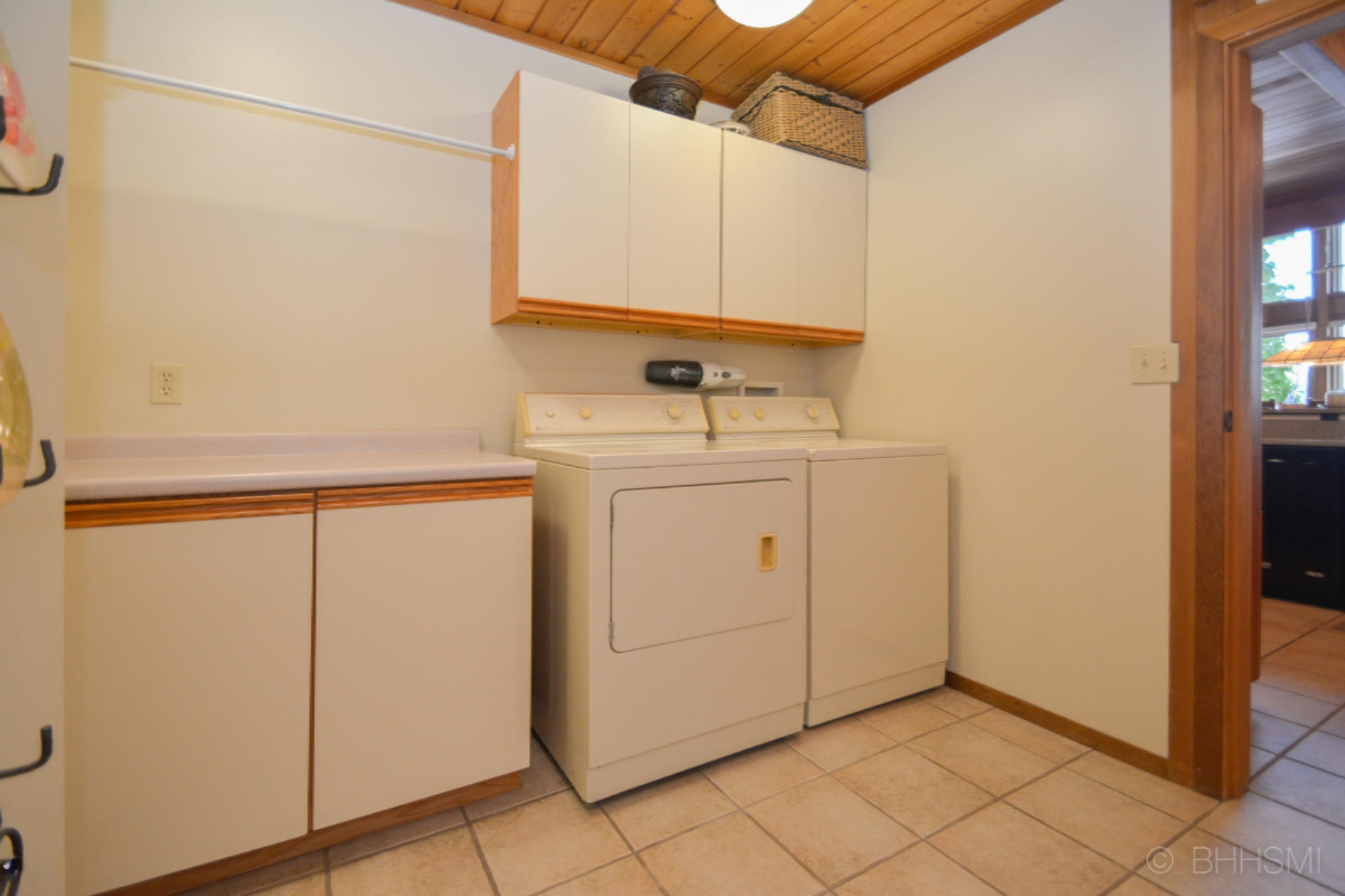 516 Orchard Road Marshall, MI 49068 - Photo 17 of 38 516 Orchard rd.-116
