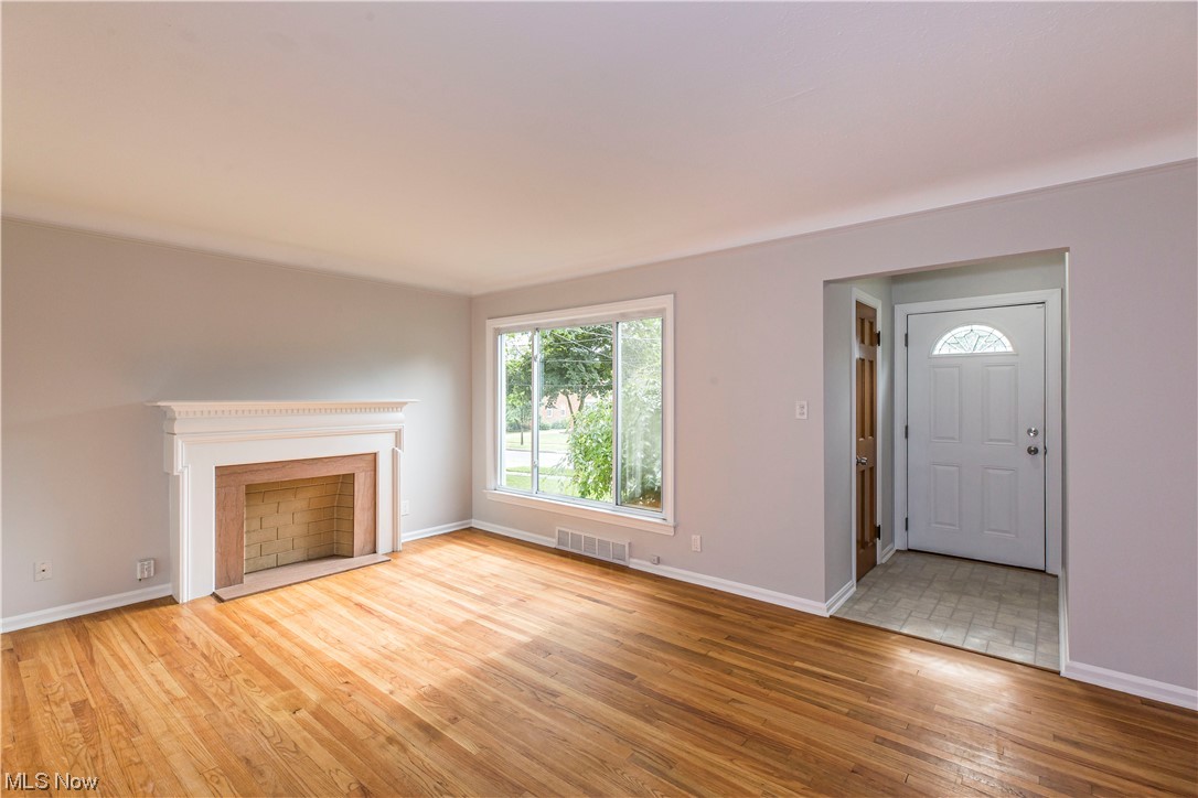 1411 Irene Road Lyndhurst, OH 44124 - Photo 2 of 35