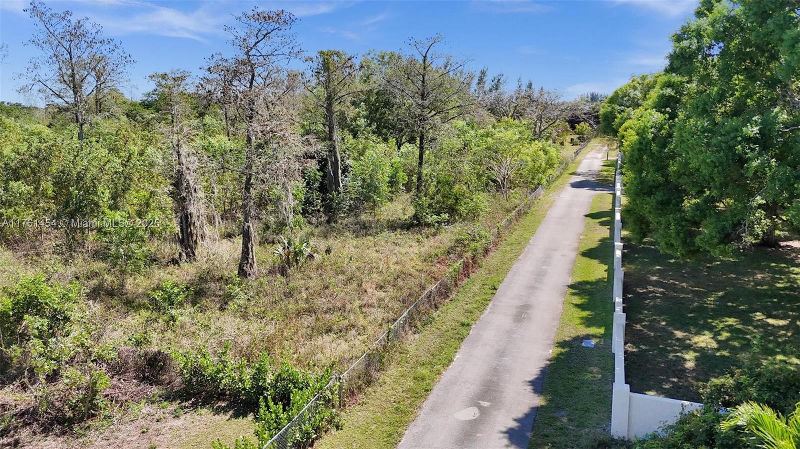 19784 116th Avenue South Boca Raton, FL 33498 - Photo 8 of 15