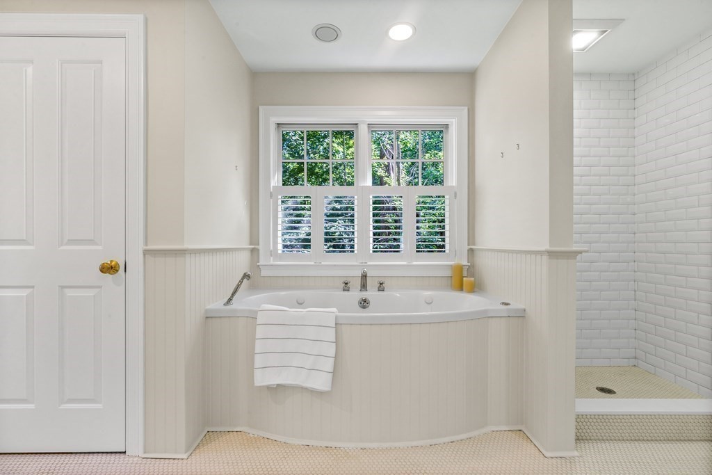 11 Booth Hill Road, Unit 11 Scituate, MA 02066 - Photo 17 of 42 Gallery Image 17