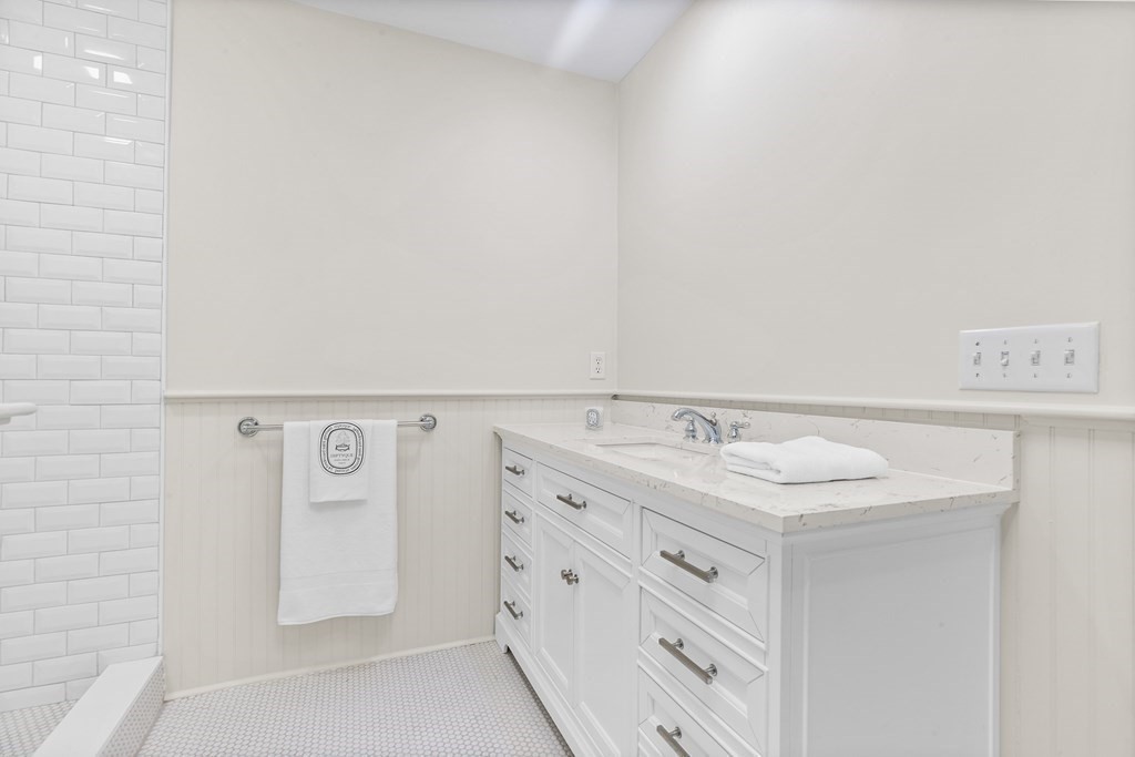 11 Booth Hill Road, Unit 11 Scituate, MA 02066 - Photo 18 of 42 Gallery Image 18