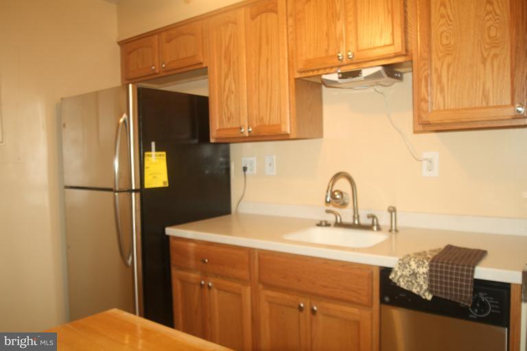 2404 Colston Drive, Unit 101 Silver Spring, MD 20910 - Photo 5 of 19 Kitchen