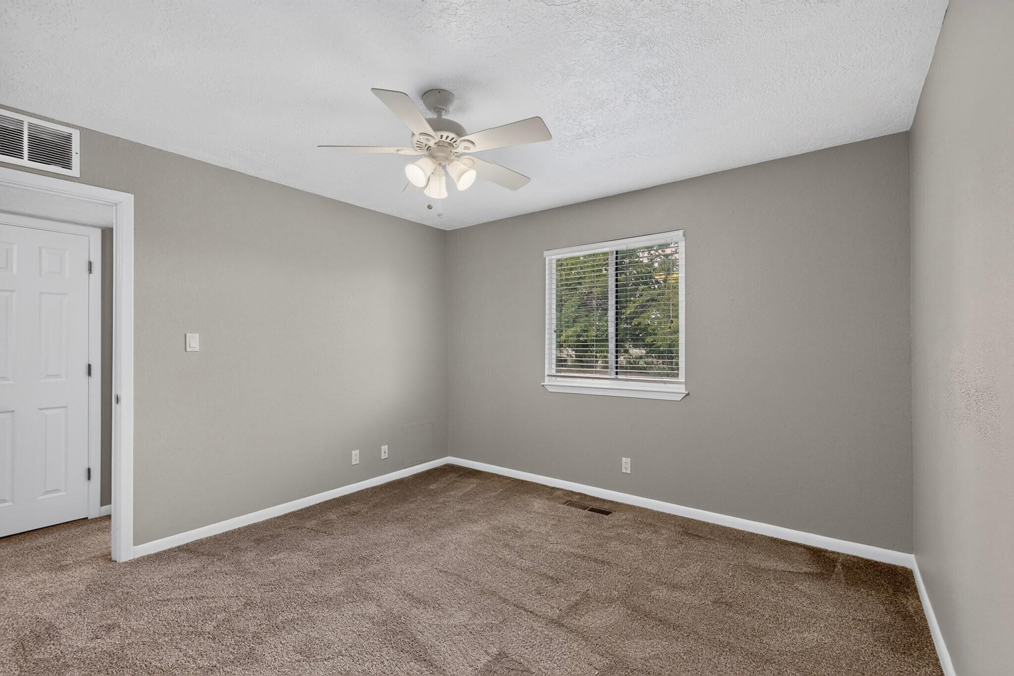 1445 Sunset Road Southeast Rio Rancho, NM 87124 - Photo 26 of 45 Gallery Image 26