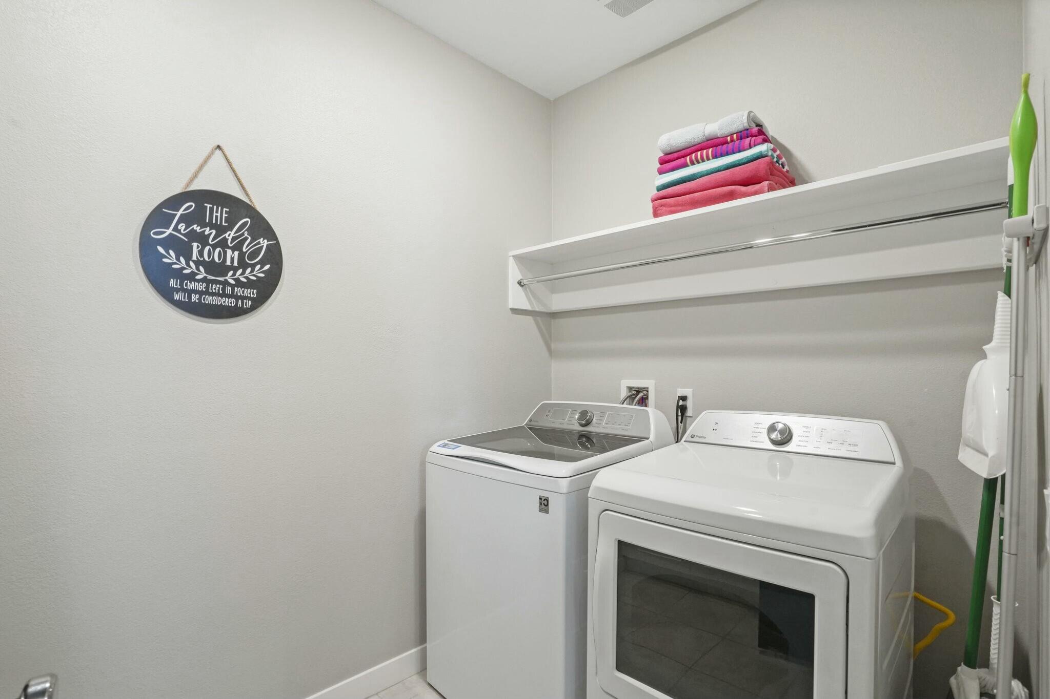 26976 West Prospector Road, Unit 205 Valencia, CA 91381 - Photo 24 of 31 a utility room with dryer and washer