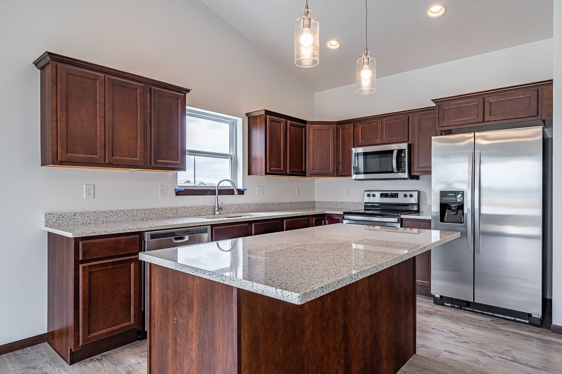 403 Ridge View Drive West Branch, IA 52358 - Photo 4 of 16 Gallery Image 4