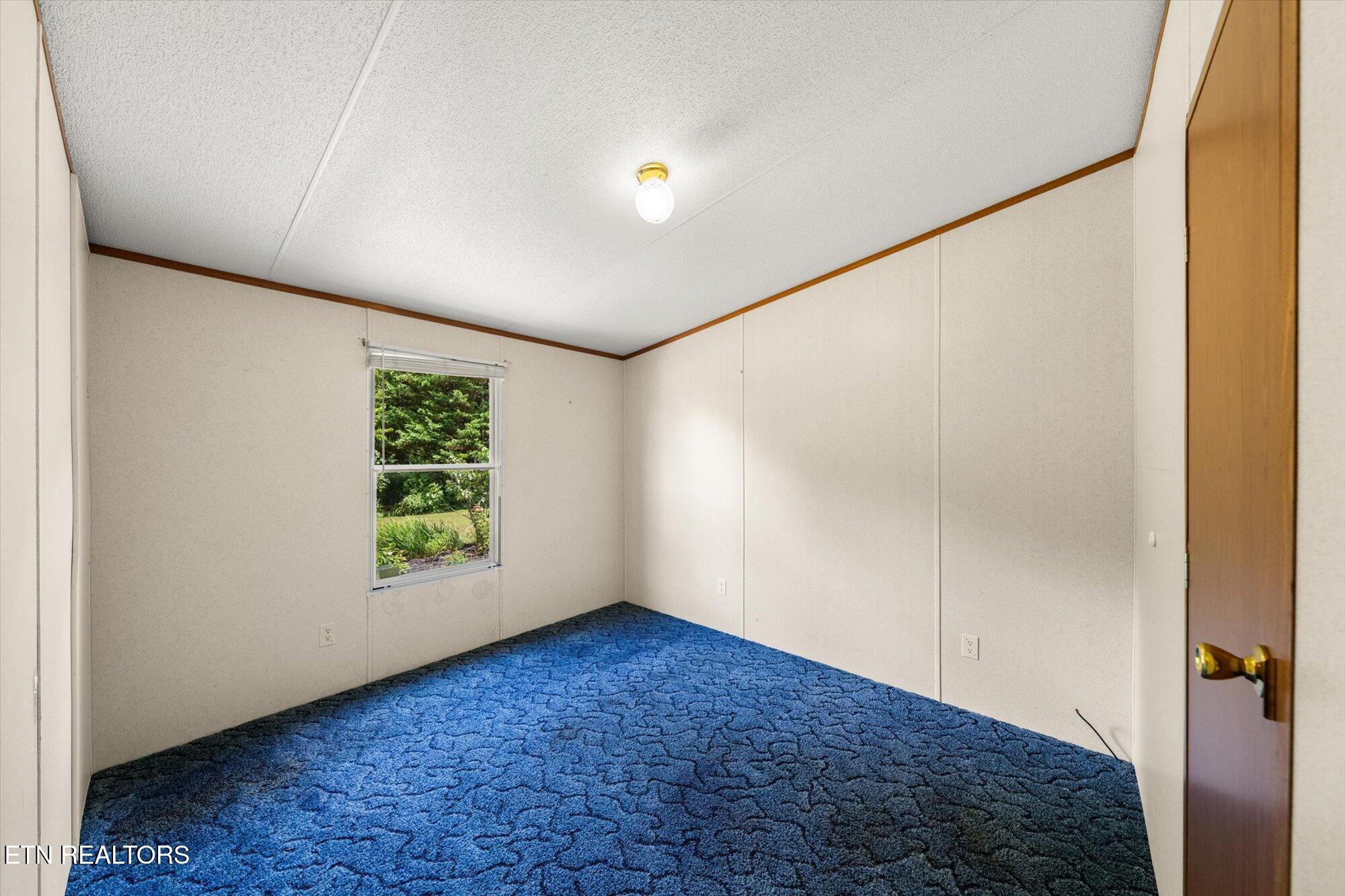 2764 Roberts Road Kodak, TN 37764 - Photo 20 of 29 Bedroom #3