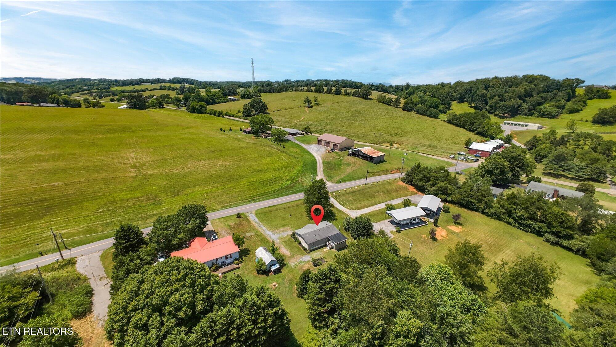 2764 Roberts Road Kodak, TN 37764 - Photo 26 of 29 Aerial view