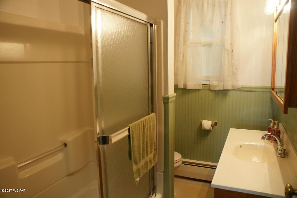 336 Reedy Road New Columbia, PA 17856 - Photo 21 of 28 23 Full Bath