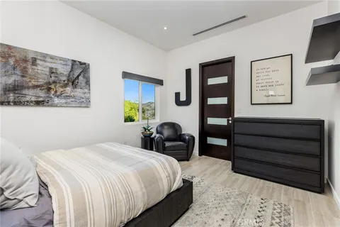 $3,500,000 | 207 Saddlebow Road, Bell Canyon, CA 91307