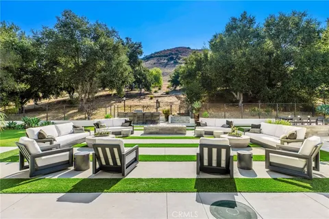 $3,500,000 | 207 Saddlebow Road, Bell Canyon, CA 91307