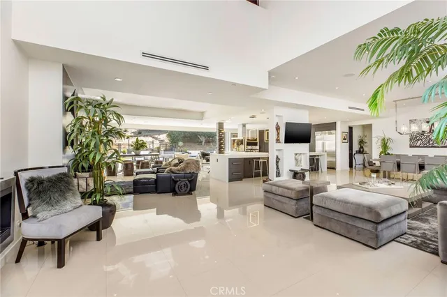 $3,500,000 | 207 Saddlebow Road, Bell Canyon, CA 91307