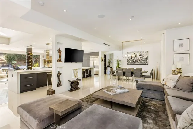 $3,500,000 | 207 Saddlebow Road, Bell Canyon, CA 91307