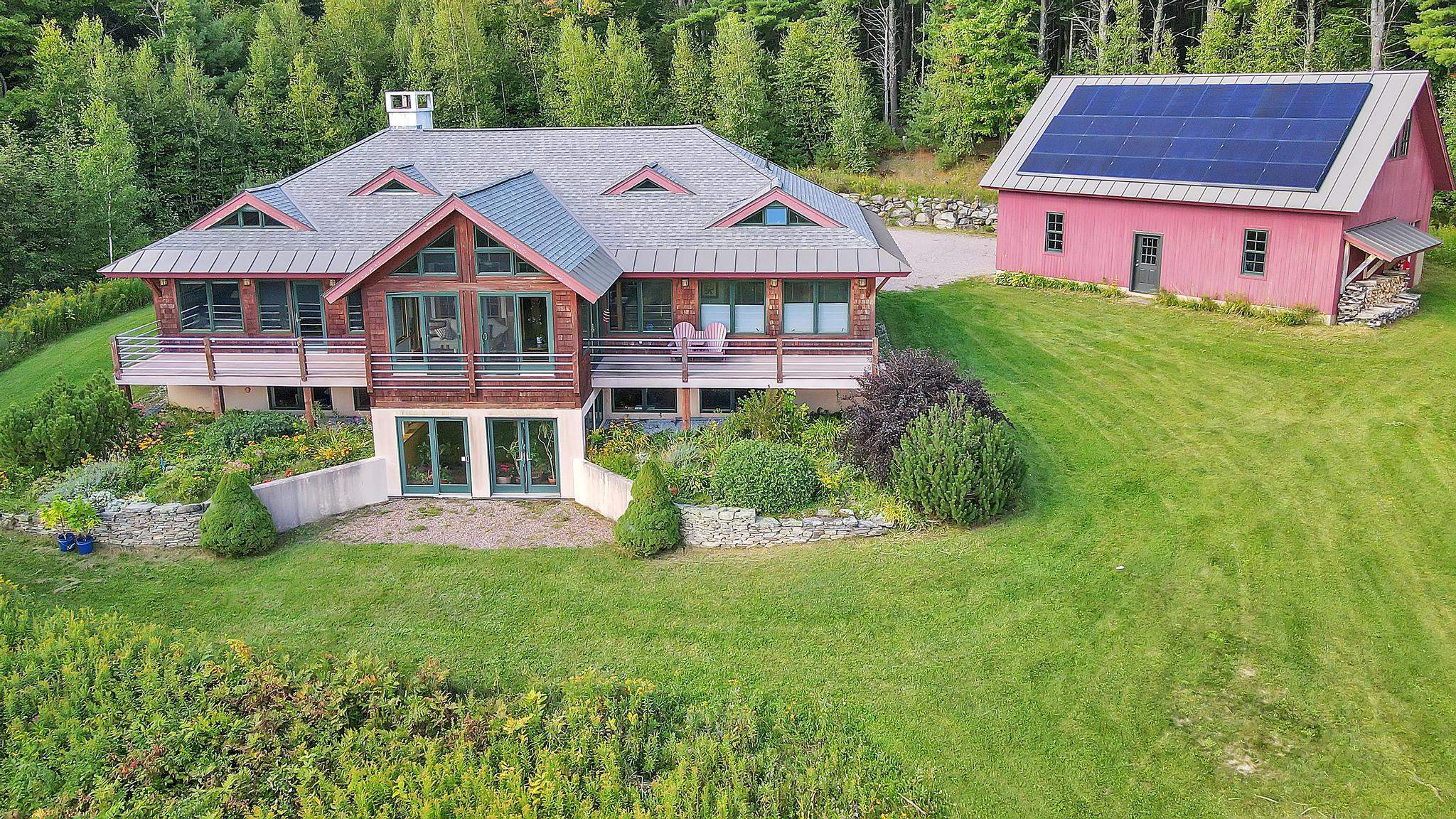 95 Upper English Settlement Road Underhill, VT 05489 - Photo 1 of 40 Gallery Image 1