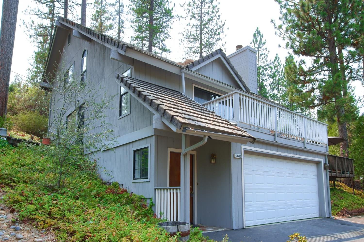 40502 Saddleback Road Bass Lake, CA 93604 - Photo 3 of 34 Gallery Image 3