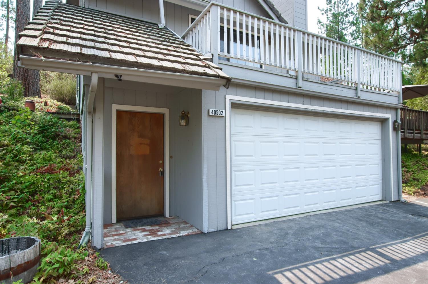 40502 Saddleback Road Bass Lake, CA 93604 - Photo 4 of 34 Gallery Image 4