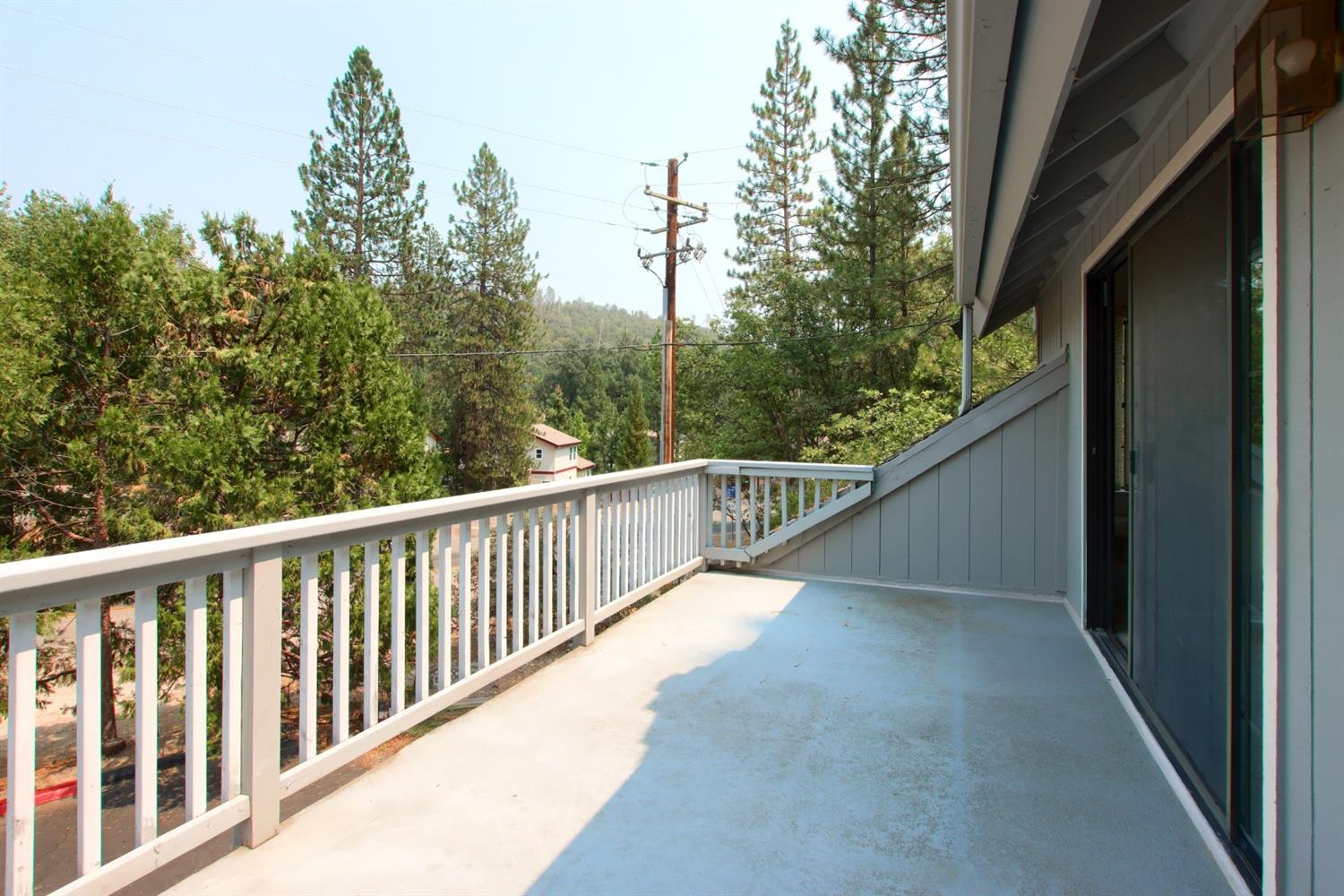40502 Saddleback Road Bass Lake, CA 93604 - Photo 7 of 34 Deck Outside Living Room on Main Level