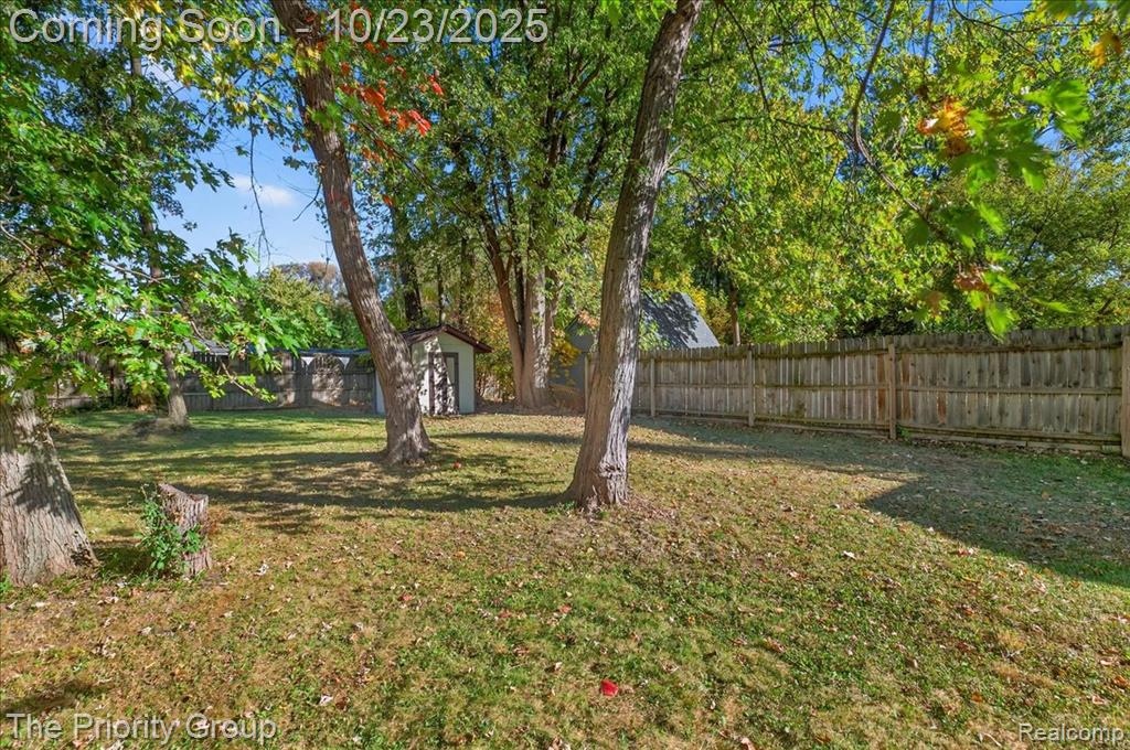 4700 Siebert Road Waterford, MI 48328 - Photo 28 of 42 Gallery Image 28
