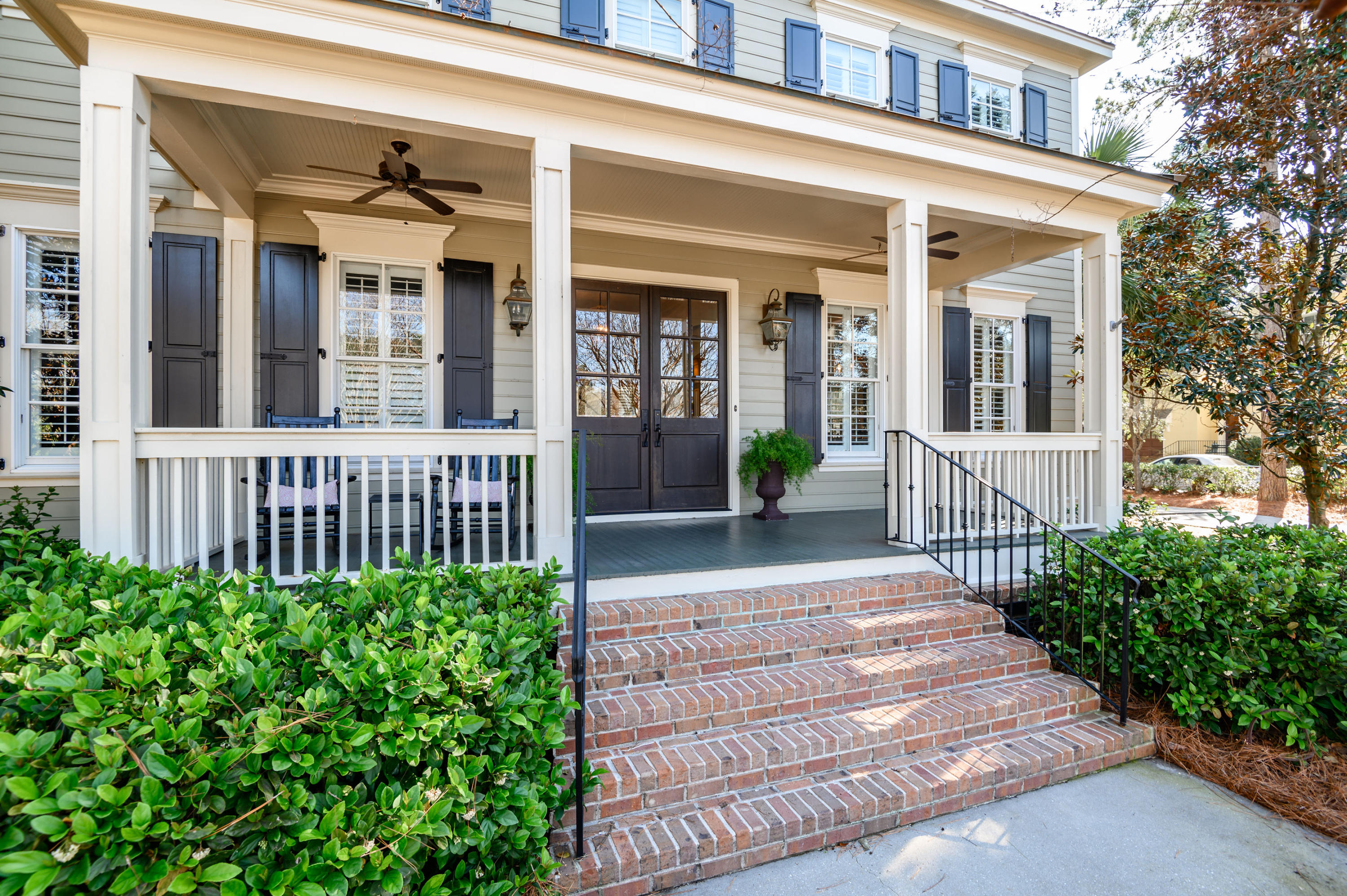 310 Pilots Point Mount Pleasant, SC 29464 - Photo 3 of 51 Front Porch