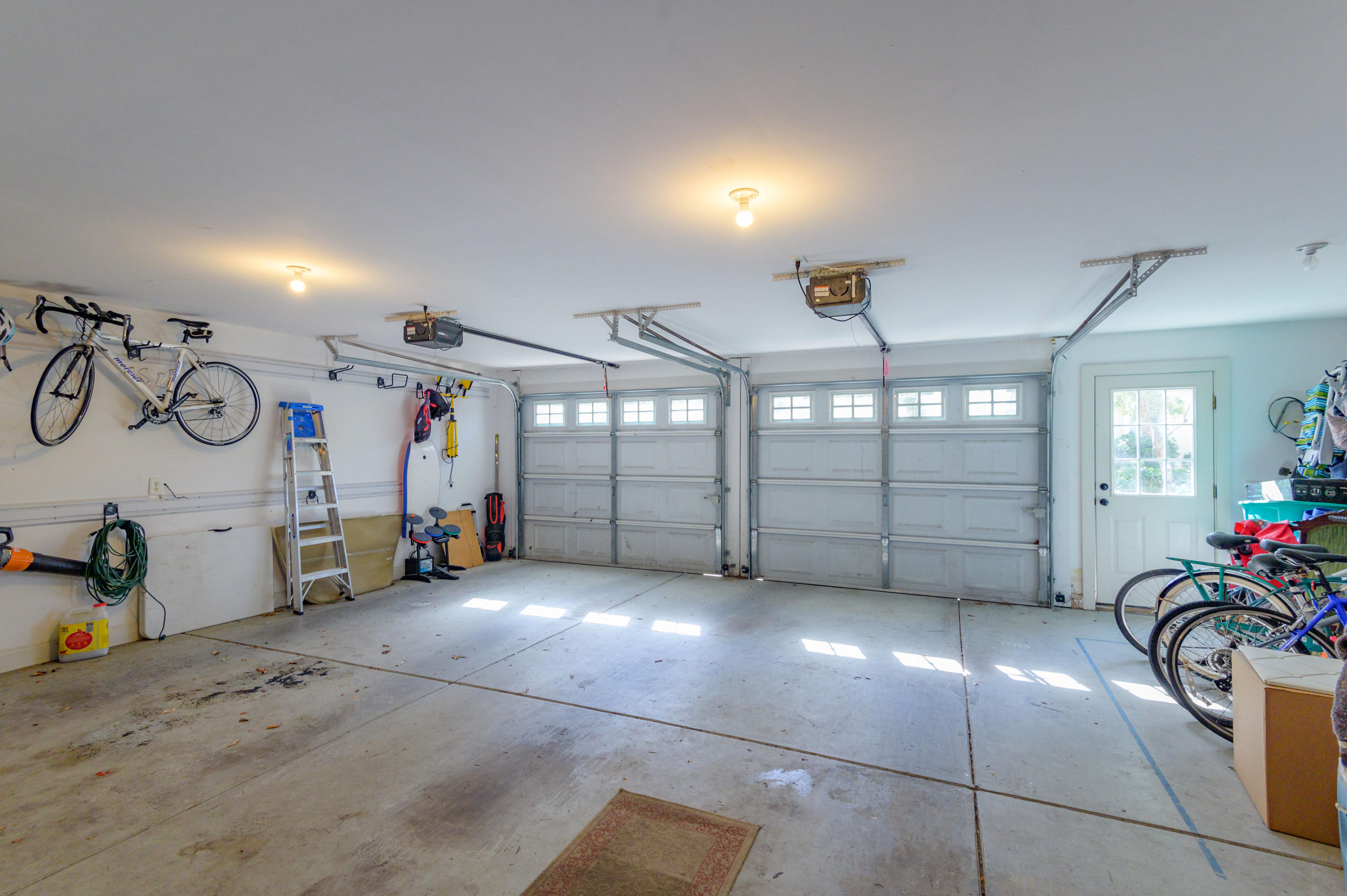 310 Pilots Point Mount Pleasant, SC 29464 - Photo 47 of 51 Garage