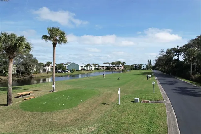 $242,000 | 5725 Pelican Pointe Drive, Unit 4, Sebastian, FL 32958