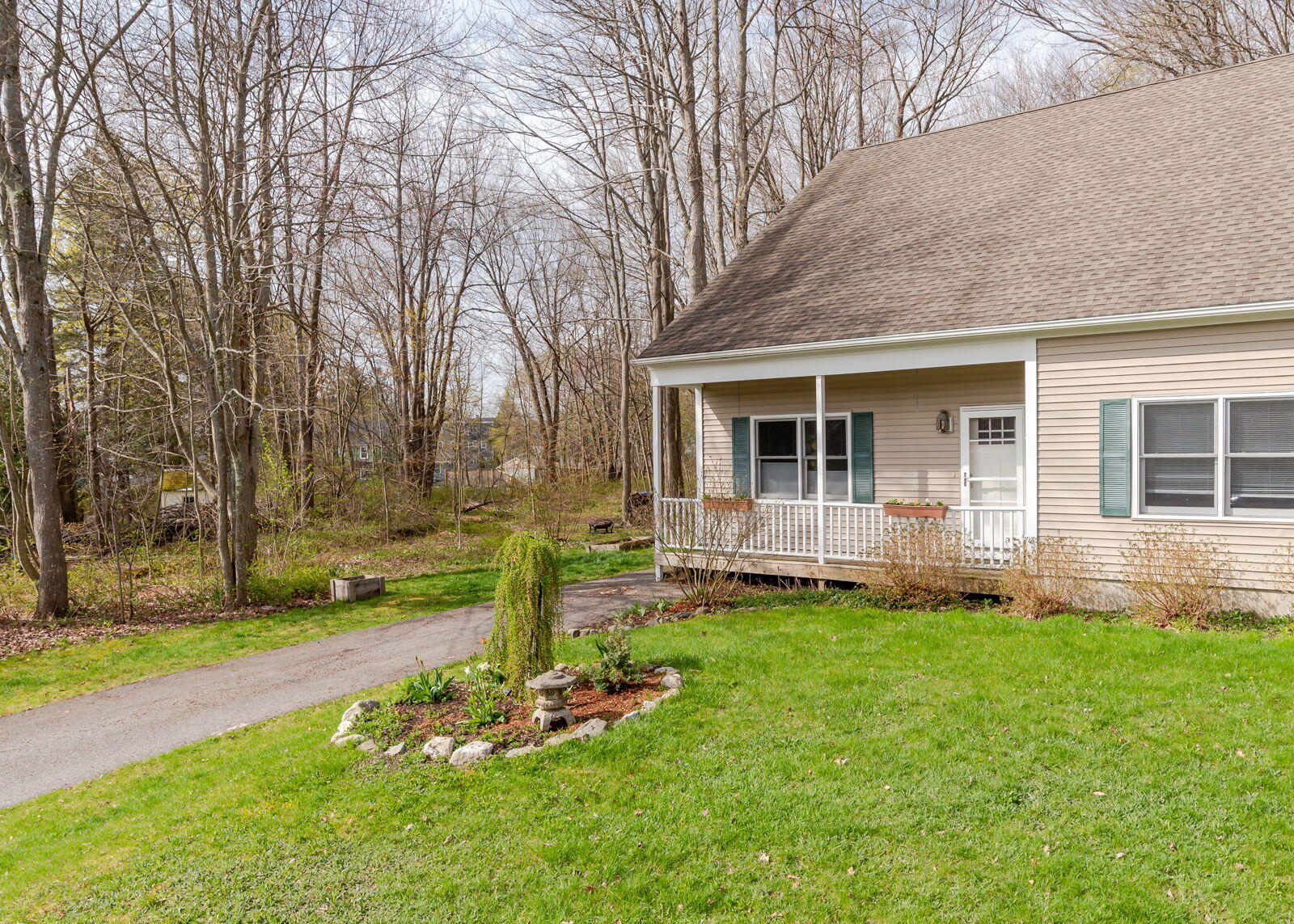 102 Berkshire Road, Unit 102 Portland, ME 04103 - Photo 24 of 33 24-web-or-mls-102BerkshireRd-Portland-23