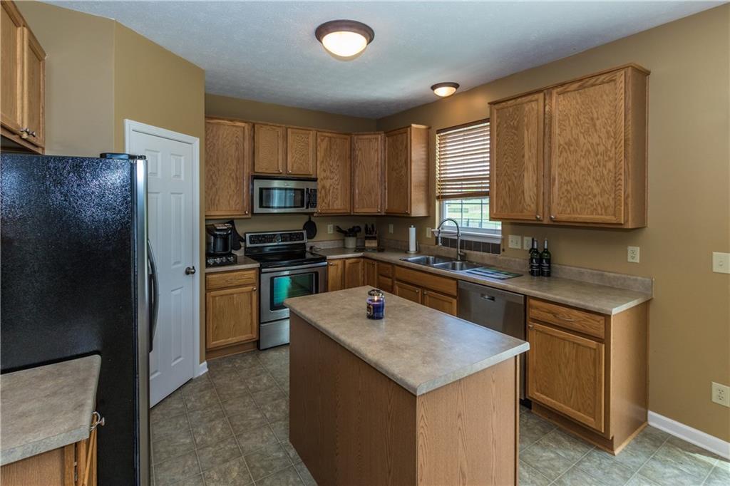 4505 Bow Ridge Lane Indianapolis, IN 46239 - Photo 7 of 23 Gallery Image 7