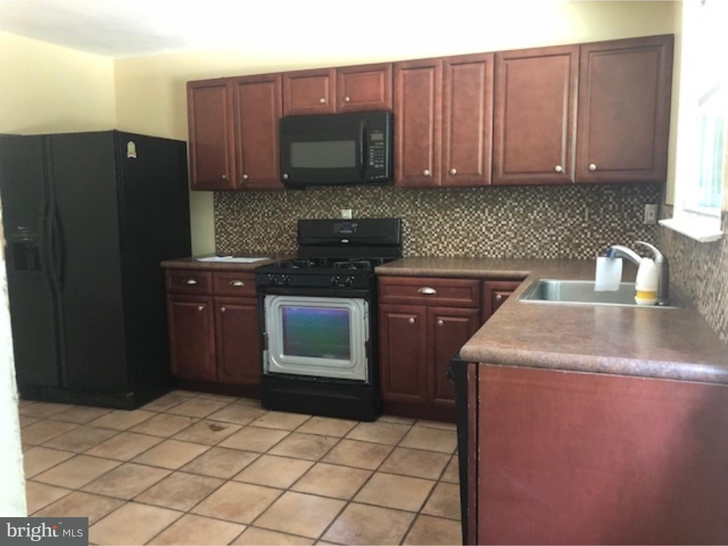 922 Bentley Road Lindenwold, NJ 08021 - Photo 12 of 21