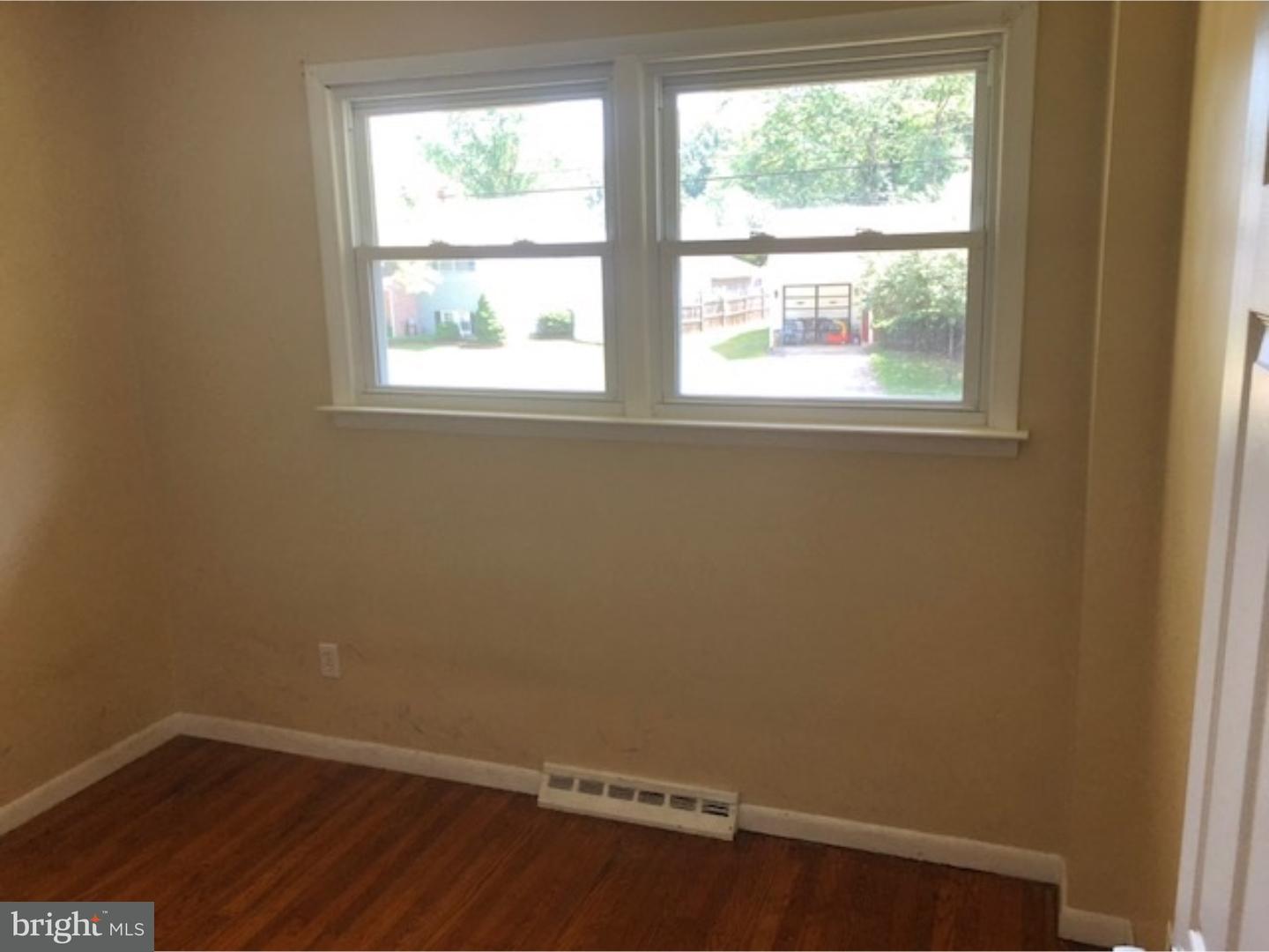 922 Bentley Road Lindenwold, NJ 08021 - Photo 17 of 21