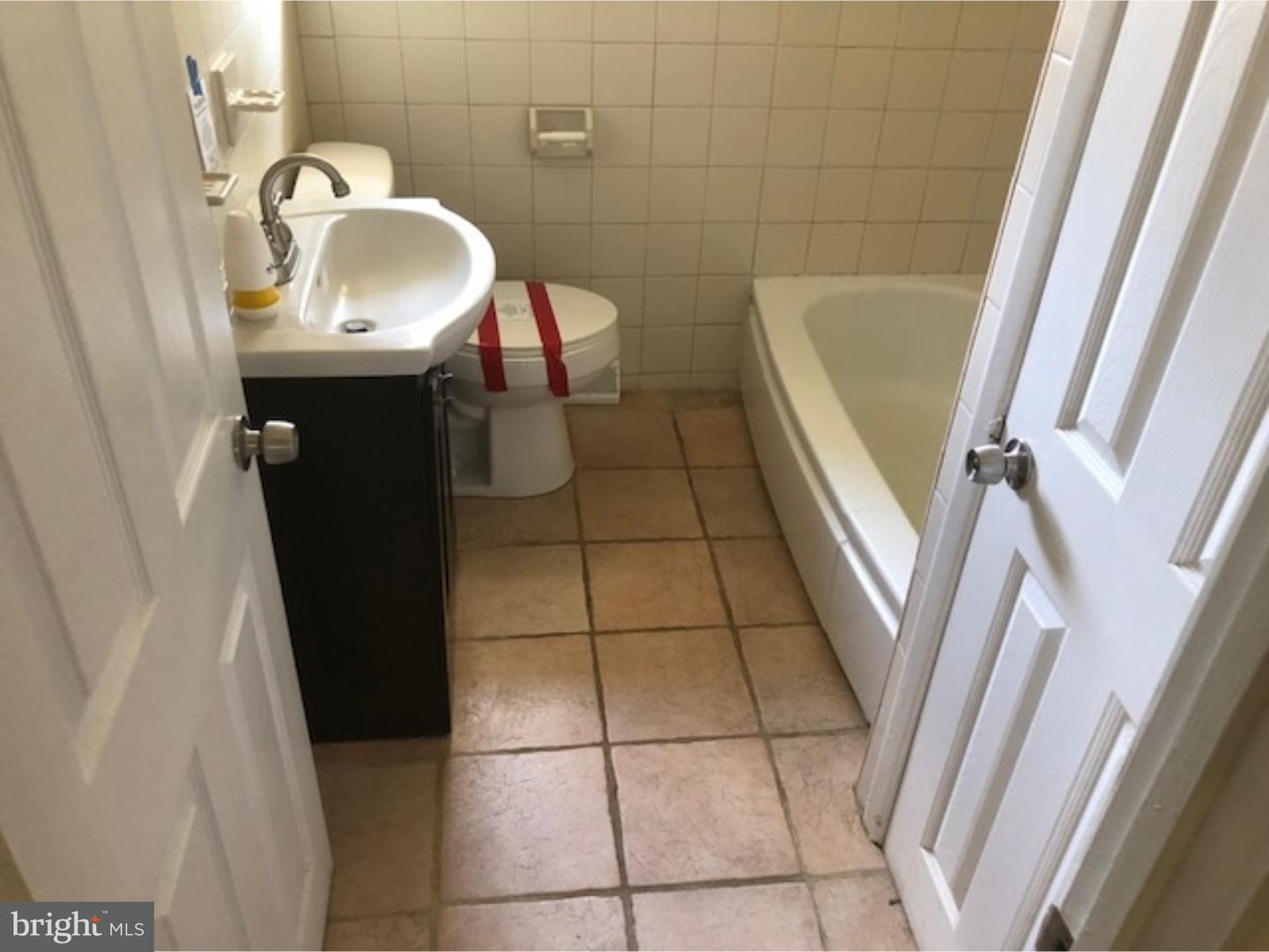 922 Bentley Road Lindenwold, NJ 08021 - Photo 8 of 21
